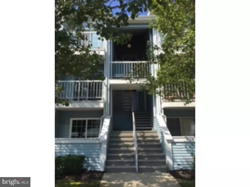 305 HEATHER CROFT #305, Egg Harbor Township, NJ 08234