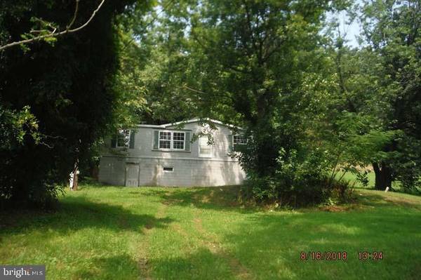 454 STATE SCHOOL RD, Selinsgrove, PA 17870