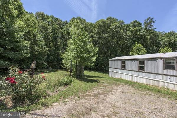 6326 MACEDONIA RD, Woodford, VA 22580