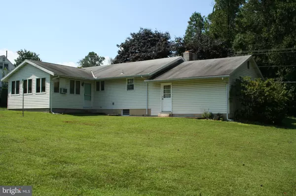 Hummelstown, PA 17036,1045 WALTONVILLE RD