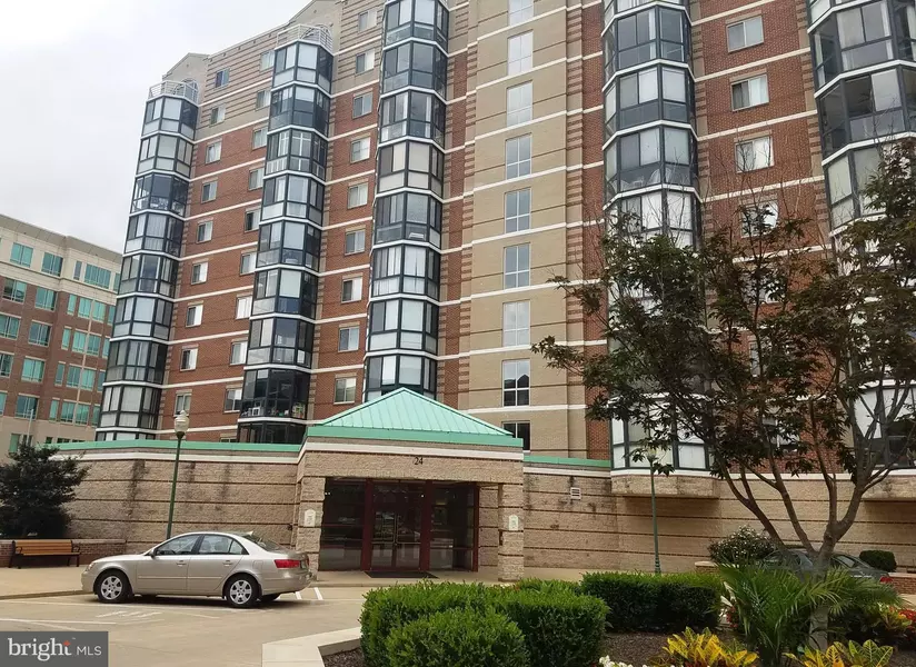 24 COURTHOUSE SQ #102, Rockville, MD 20850