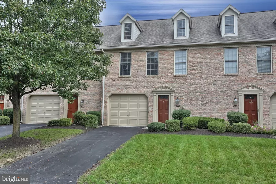 1246 HUNTERS RIDGE DR #51, Mechanicsburg, PA 17050