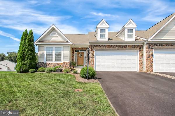 24 ROMANCE LN, Chambersburg, PA 17202