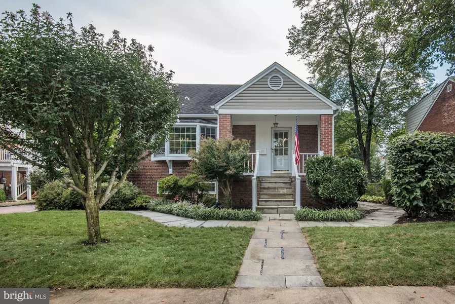 1005 PARKER ST, Falls Church, VA 22046