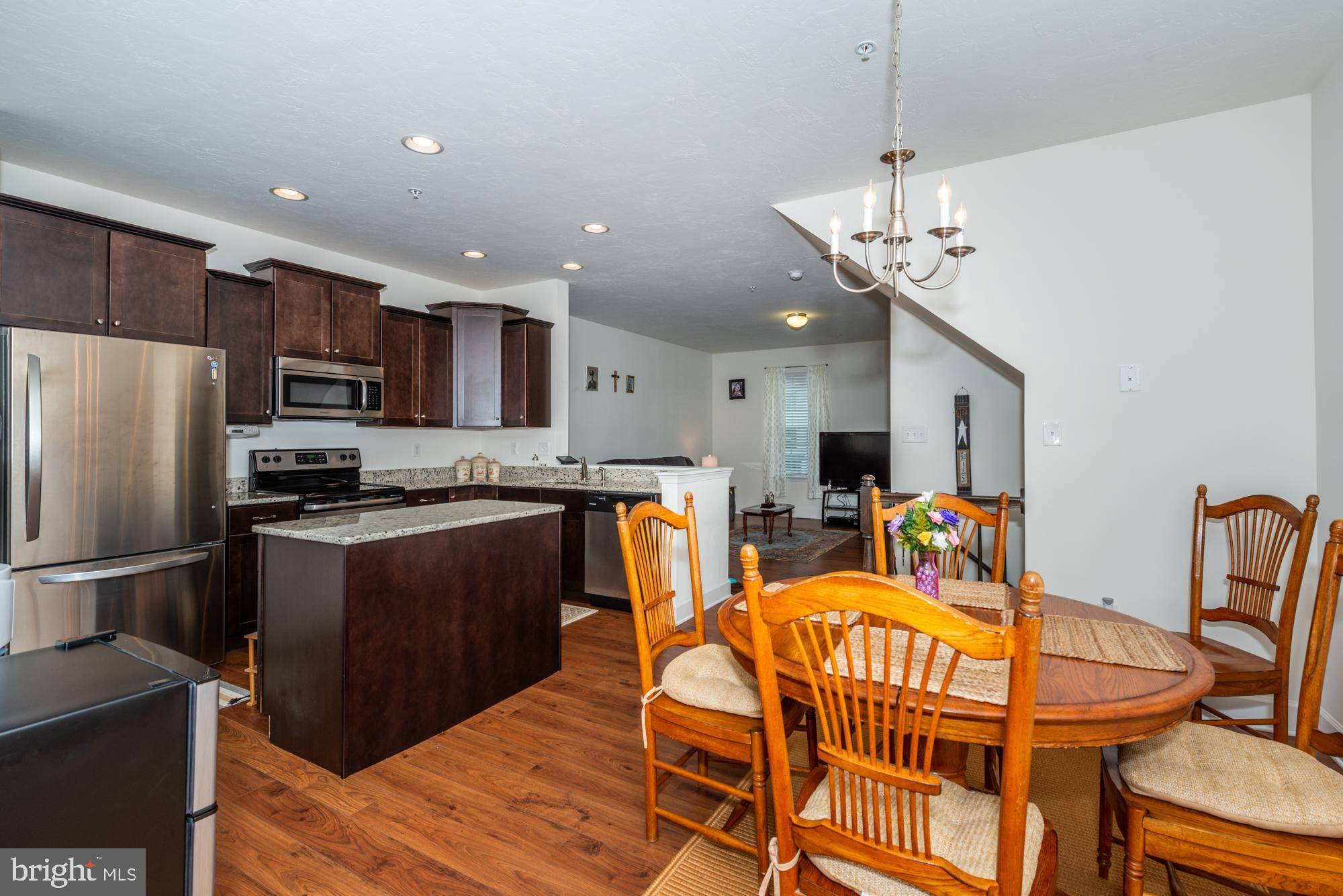 New Oxford, PA 17350,83 KATELYN DR