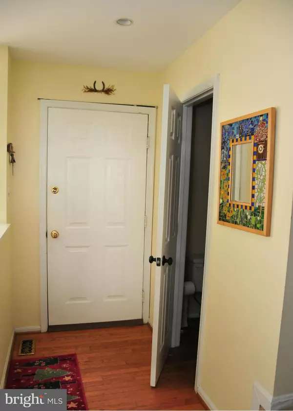 Damascus, MD 20872,24216 ARENA STAGE CT