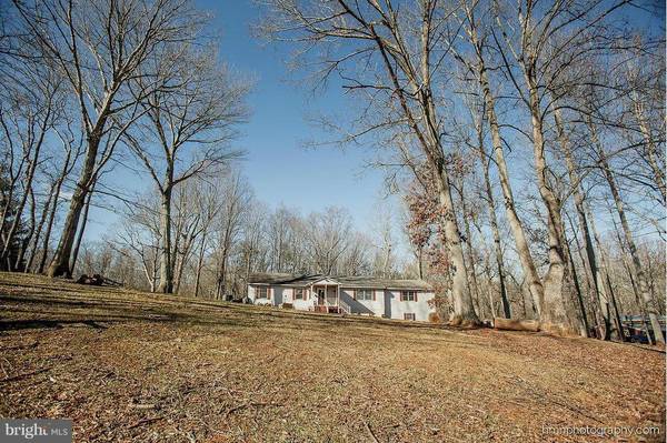 20653 CLOVER HILL RD, Remington, VA 22734