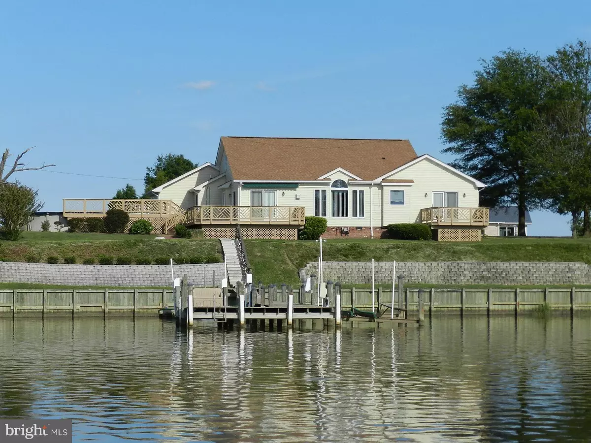 Colonial Beach, VA 22443,93 WATERVIEW PT