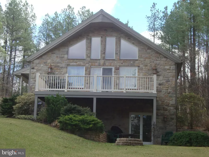 8473 NORTHWESTERN PIKE, Gore, VA 22637