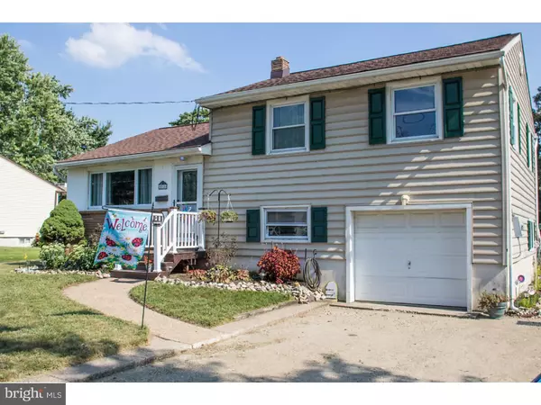 518 GREENWOOD AVE, Delran, NJ 08075