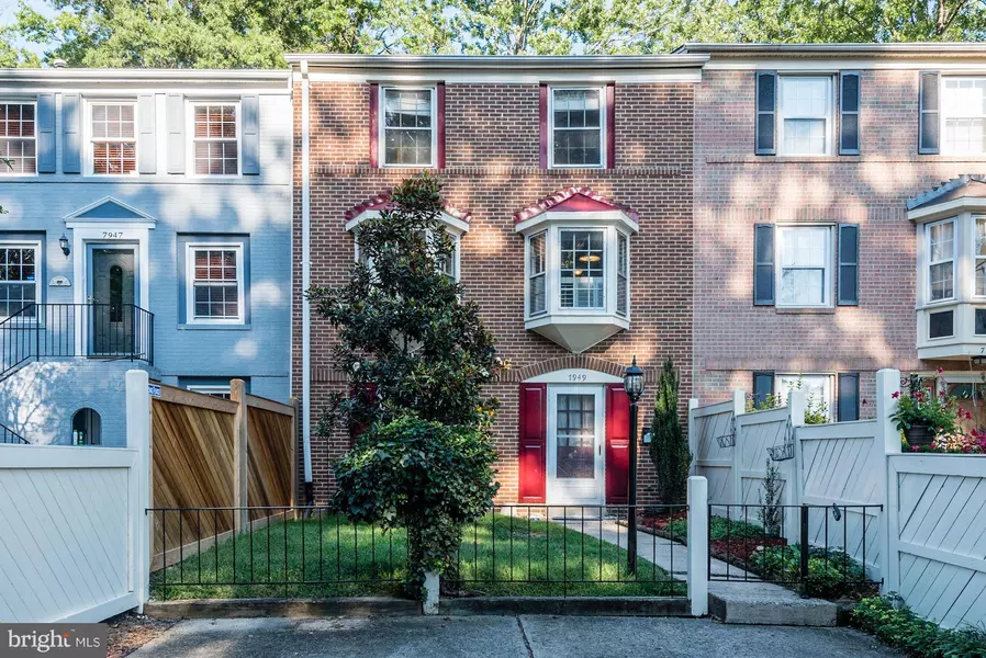 7949 CENTRAL PARK CIR, Alexandria, VA 22309