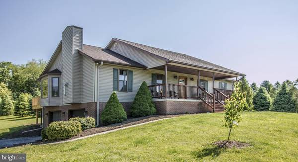 5152 RICE HOLLOW RD, Greencastle, PA 17225