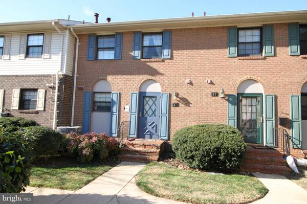 31 BELLOWS CT, Baltimore, MD 21204