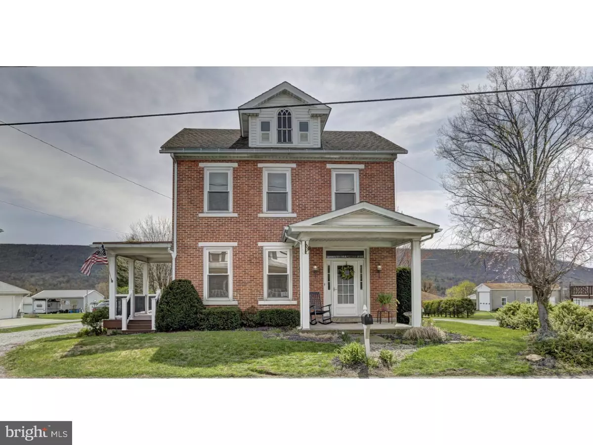 Valley View, PA 17983,419 W MAIN ST