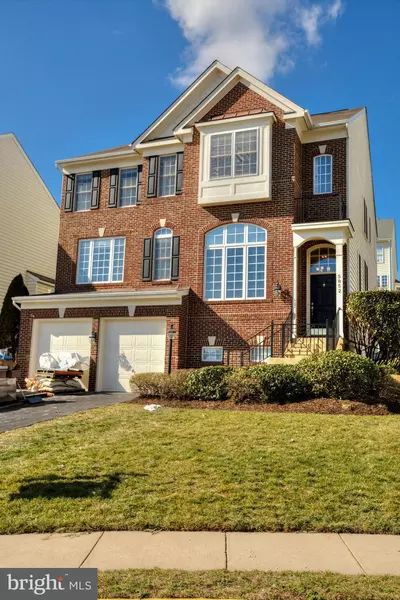 5852 GOVERNORS HILL DR, Alexandria, VA 22310