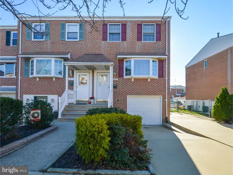 10721 PHILCREST RD, Philadelphia, PA 19154