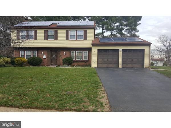 53 TRIANGLE LN, Willingboro, NJ 08046