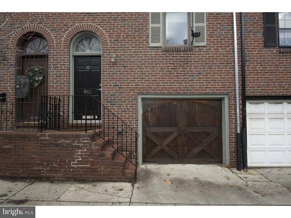 811 LOMBARD ST, Philadelphia, PA 19147