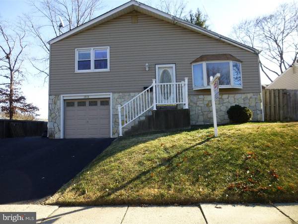 1849 N NORTH HILLS AVE, Willow Grove, PA 19090