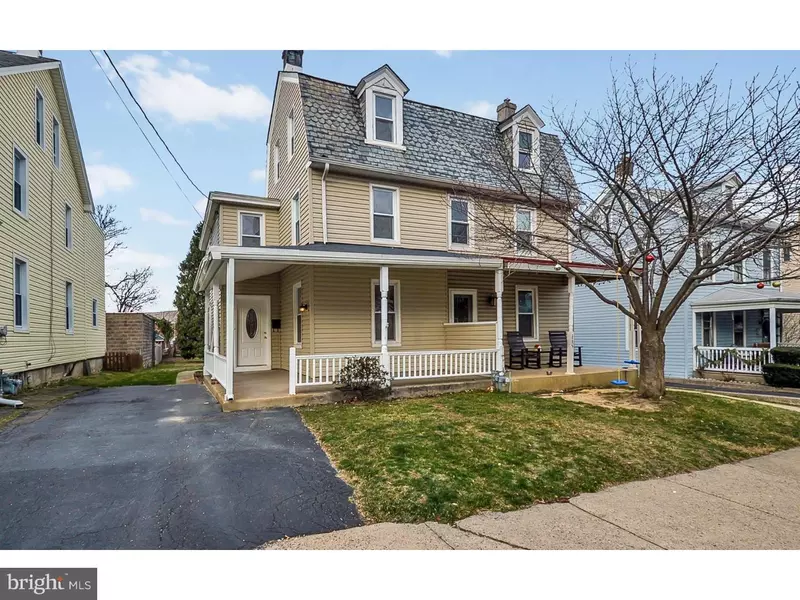 421 MAPLE ST, Jenkintown, PA 19046