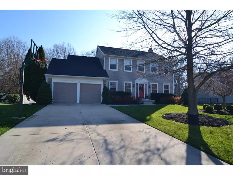 20 HORSESHOE DR, Voorhees, NJ 08043