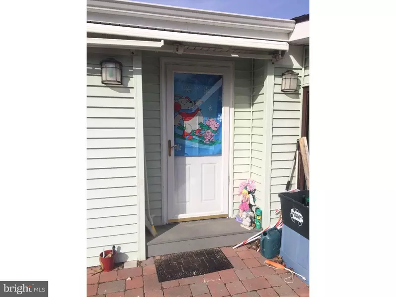 698 LINDEN PL, North Wales, PA 19454