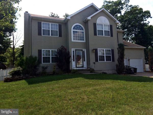 12 UNDERWOOD CT, Burlington, NJ 08016