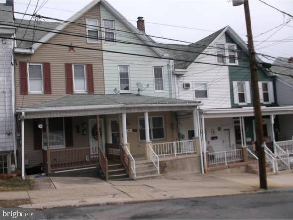 228 N 18TH ST, Pottsville, PA 17901