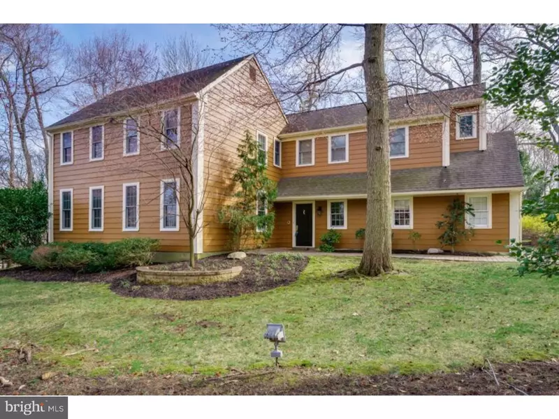 2 PENDLETON DR, Cherry Hill, NJ 08003