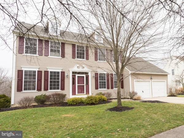 32 COUNTRY SQUIRE LN, Marlton, NJ 08053