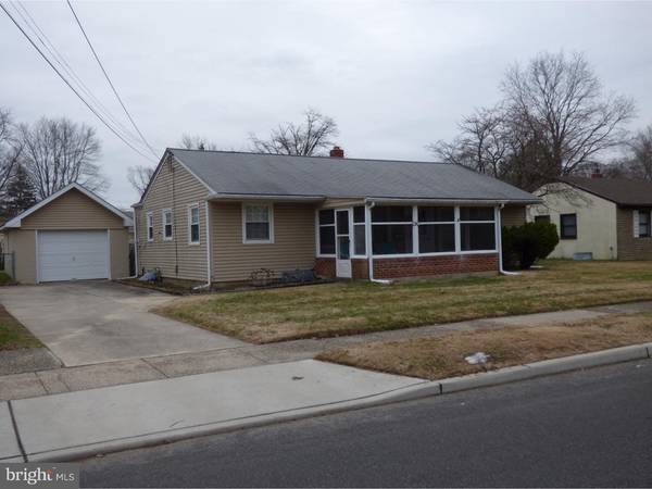 31 TEMPLE AVE, Stratford, NJ 08084