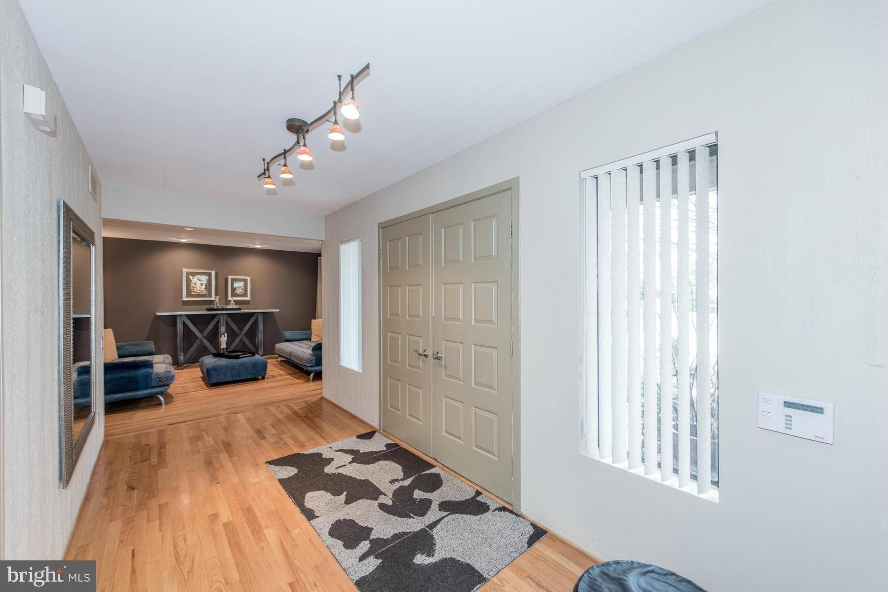 Owings Mills, MD 21117,5 OAK HILL CT