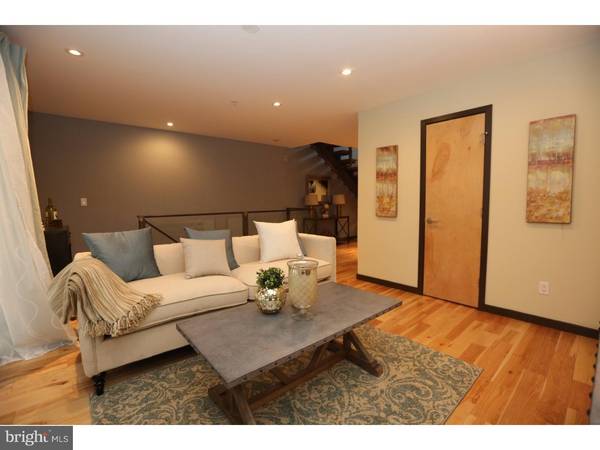 Philadelphia, PA 19123,320 BROWN ST #F