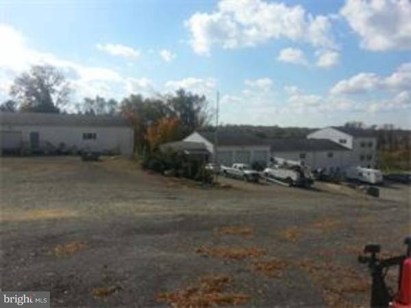 251 REEDVILLE RD, Oxford, PA 19363