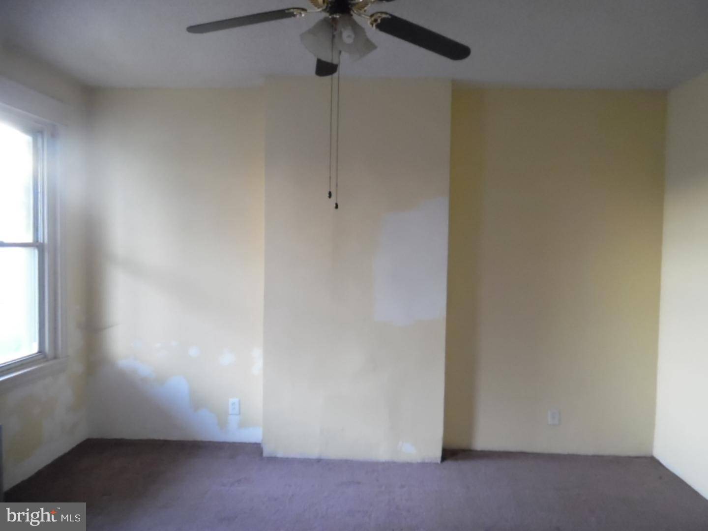 Philadelphia, PA 19120,221 W LOUDEN ST