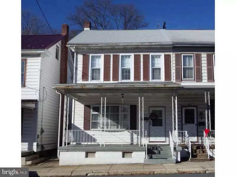 268 S TULPEHOCKEN ST, Pine Grove, PA 17963