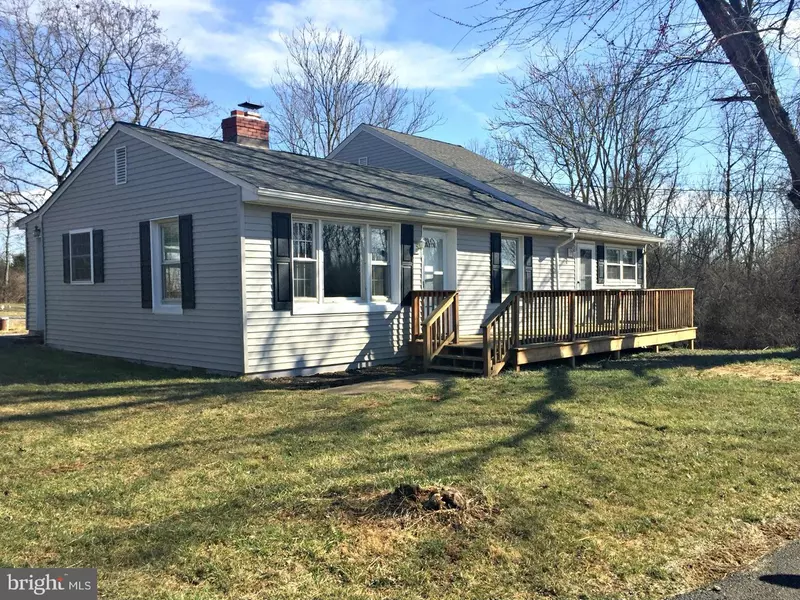 200 RUSSELL RD, Berryville, VA 22611