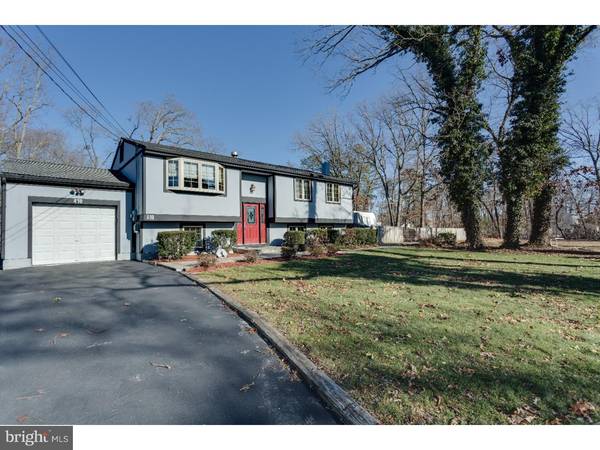 410 HOLLY DR, Waterford Twp, NJ 08004