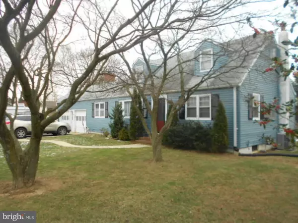 61 FENTON LN, Chesterfield, NJ 08515