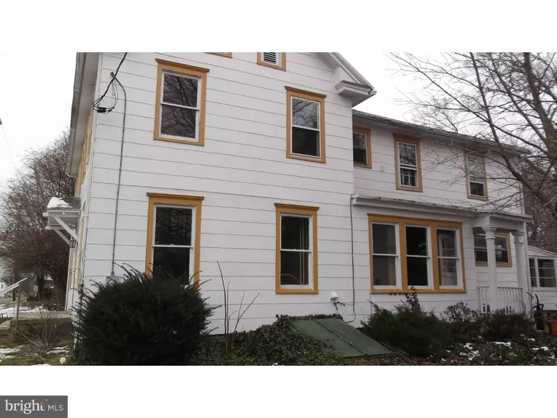 70 W MAIN ST, Wrightstown, NJ 08562