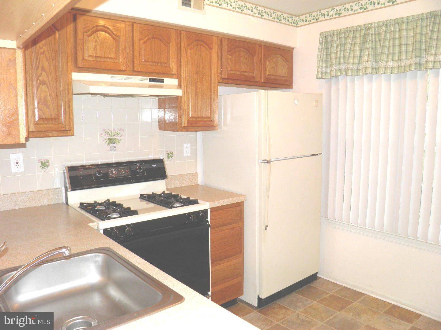 Blackwood, NJ 08012,3107 ABERDEEN LN