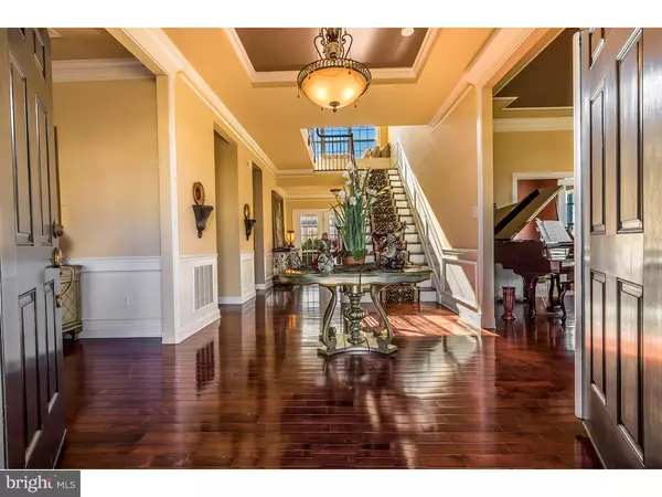 Moorestown, NJ 08057,21 WINDERMERE DR