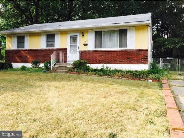 65 E OAK AVE, Lawnside, NJ 08045