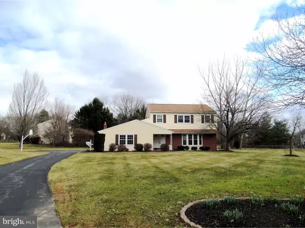 205 CARMEN CIR, Oaks, PA 19456