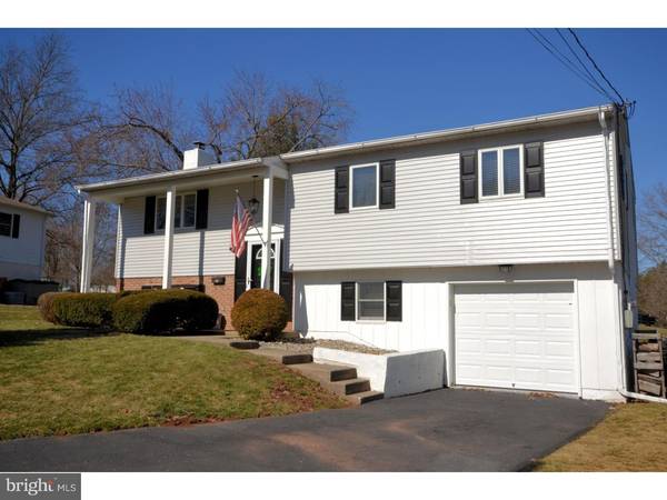 49 INDIAN VALLEY LN, Telford, PA 18969