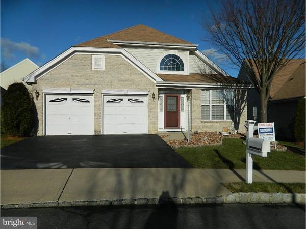 8 ATRIUM DR, Bordentown, NJ 08620