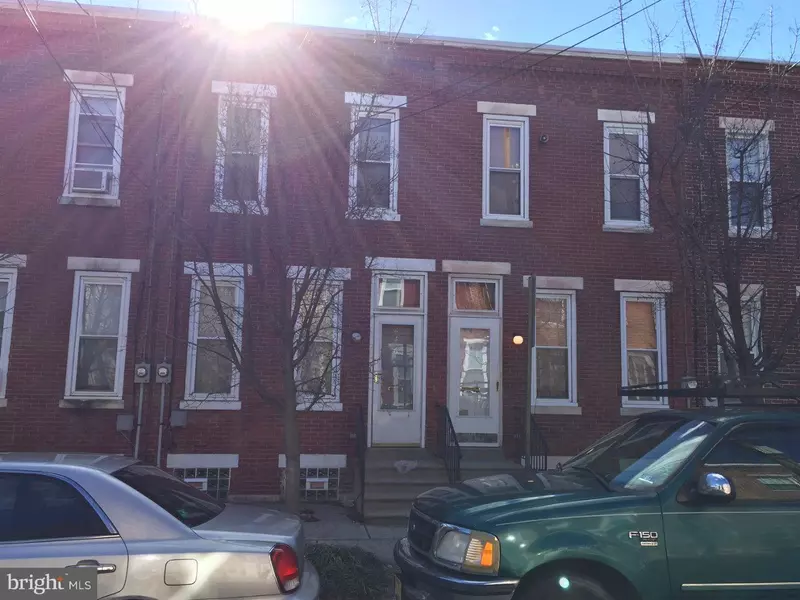 444 TRENTON AVE, Camden, NJ 08103