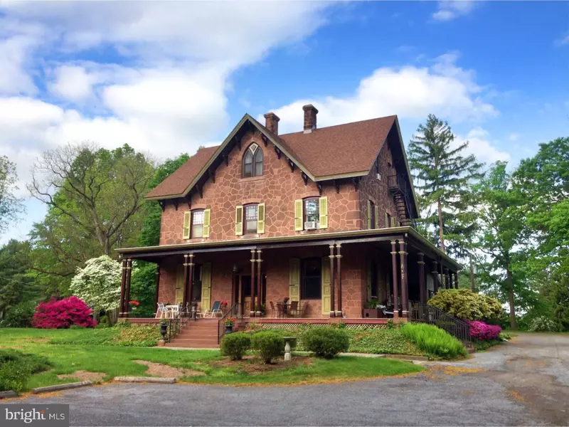 1300 GLASGOW ST, Pottstown, PA 19464