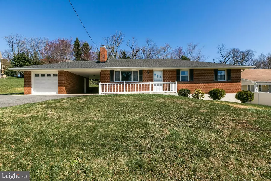 829 HILLTOP RD, Catonsville, MD 21228