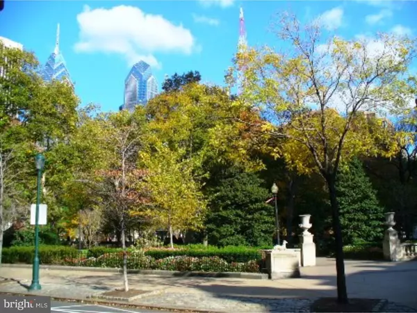 Philadelphia, PA 19103,224-30 W RITTENHOUSE SQ #2406